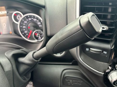 New 2026 RAM 2500 Big Horn AWD/4WD image 24