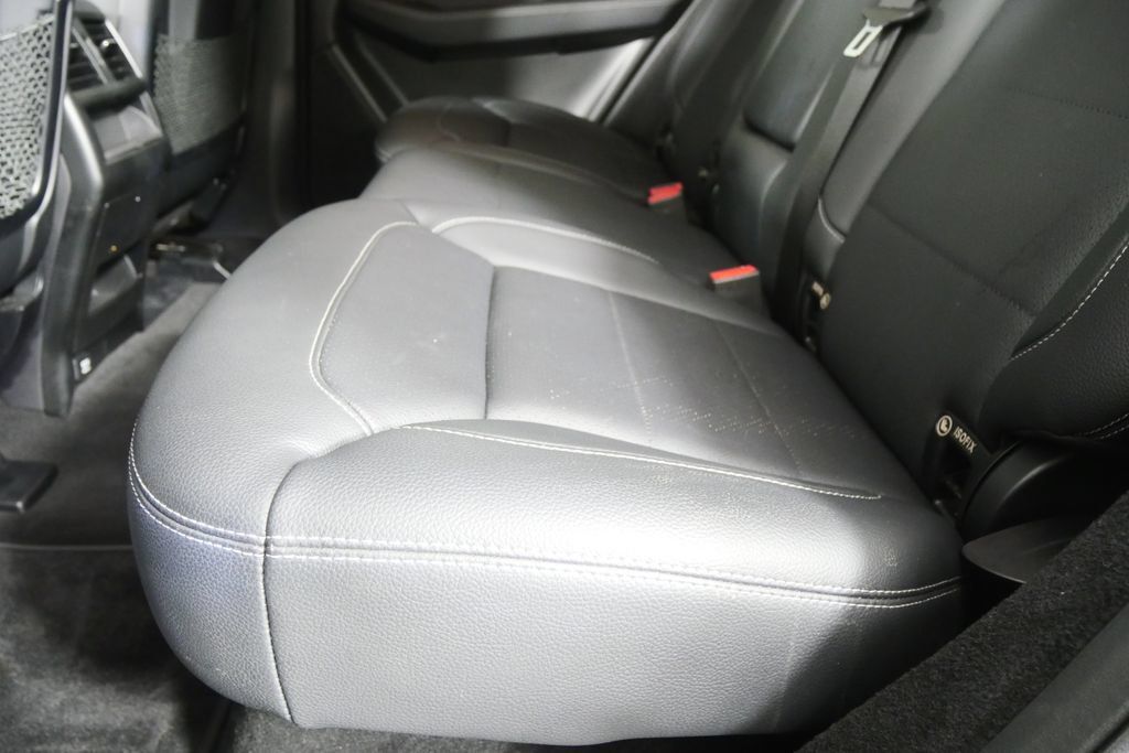 Used 2015 Mercedes-Benz ML 350 4MATIC image 15