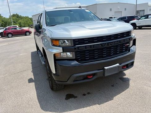 Used 2021 Chevrolet Silverado 1500 Custom Trail Boss AWD/4WD image 3