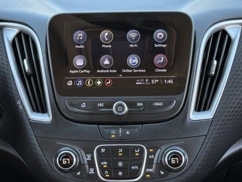 Used 2024 Chevrolet Malibu LT image 17