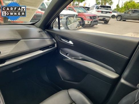 Used 2025 Cadillac XT4 Premium Luxury FWD image 15