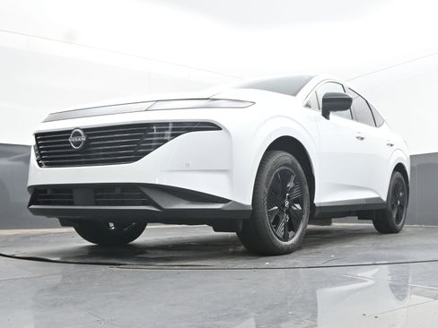 New 2025 Nissan Murano SV image 24