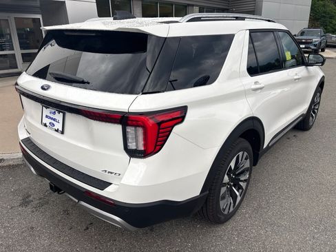New 2026 Ford Explorer Platinum w/ LUX Leather Package AWD/4WD image 3