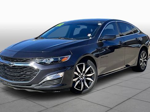 Used 2022 Chevrolet Malibu RS image 2
