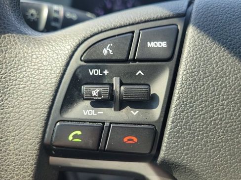 Used 2018 Hyundai Tucson SE w/ Cargo Package AWD/4WD image 32