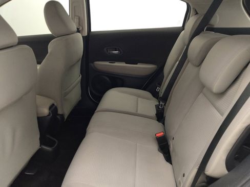 Used 2021 Honda HR-V LX image 18