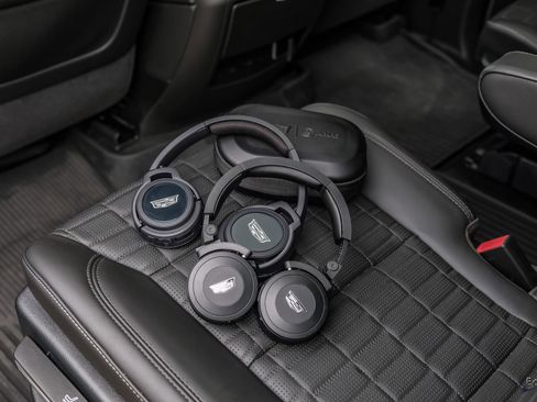 Used 2025 Cadillac Escalade V w/ LPO, Floor Liner Package AWD/4WD image 86