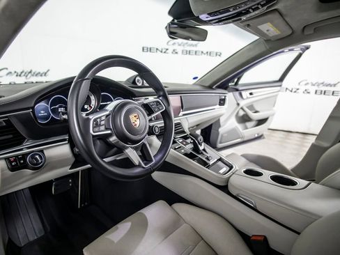 Used 2020 Porsche Panamera GTS AWD/4WD image 20