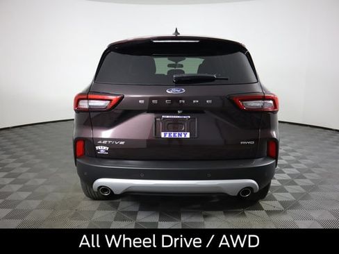 Used 2023 Ford Escape Active w/ Tech Pack #2 AWD/4WD image 6