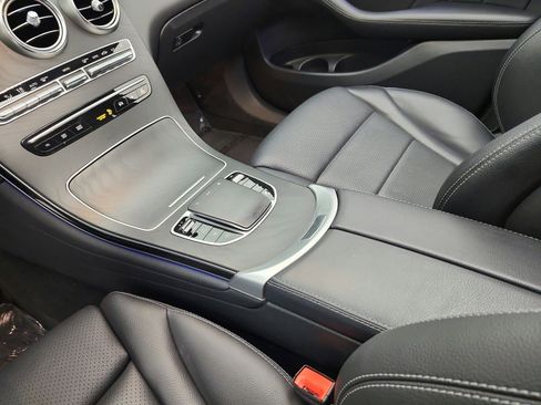 Used 2022 Mercedes-Benz GLC 300 4MATIC Coupe image 14