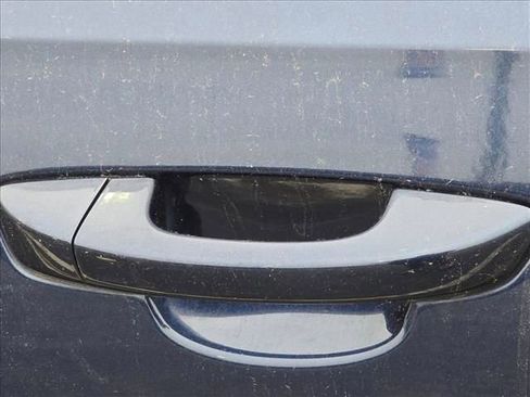 Used 2015 Volkswagen Passat TDI SE FWD image 31