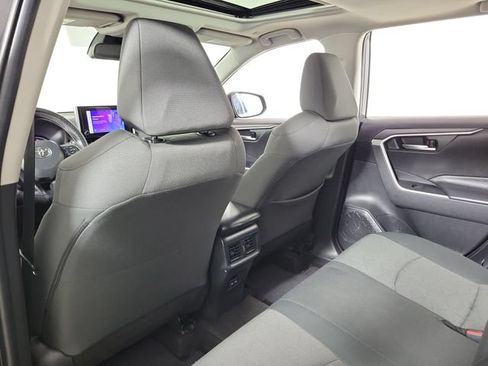 Used 2023 Toyota RAV4 XLE w/ Convenience Package FWD image 11