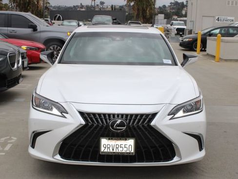Certified 2025 Lexus ES 300h w/ Premium Package FWD image 2