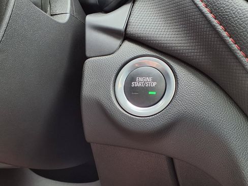 Used 2023 Chevrolet Equinox RS w/ RS Leather Package AWD/4WD image 19