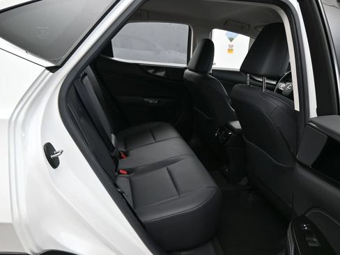 Used 2023 Lexus NX 250 FWD w/ Towing Package (2000 Lbs) image 34