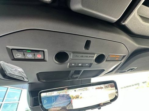 New 2025 GMC Hummer EV 2X AWD/4WD image 22
