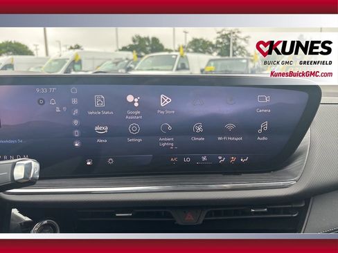 New 2025 Buick Envision Preferred image 34