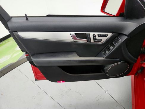 Used 2014 Mercedes-Benz C 300 4MATIC Sedan w/ Premium 1 Package image 21