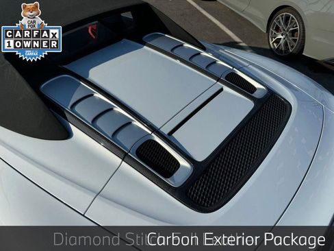 Used 2022 Audi R8 V10 w/ Carbon Exterior Package image 22