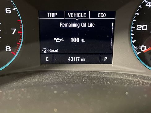 Used 2024 Chevrolet Malibu LT FWD image 22