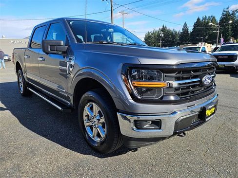 Used 2024 Ford F150 XLT w/ Mobile Office Package image 6