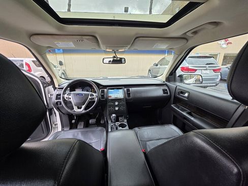 Used 2016 Ford Flex SEL w/ Equipment Group 202A image 9