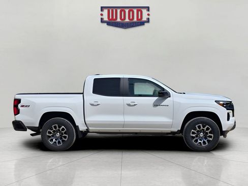 New 2026 Chevrolet Colorado Z71 w/ Z71 Convenience Package 2 AWD/4WD image 2
