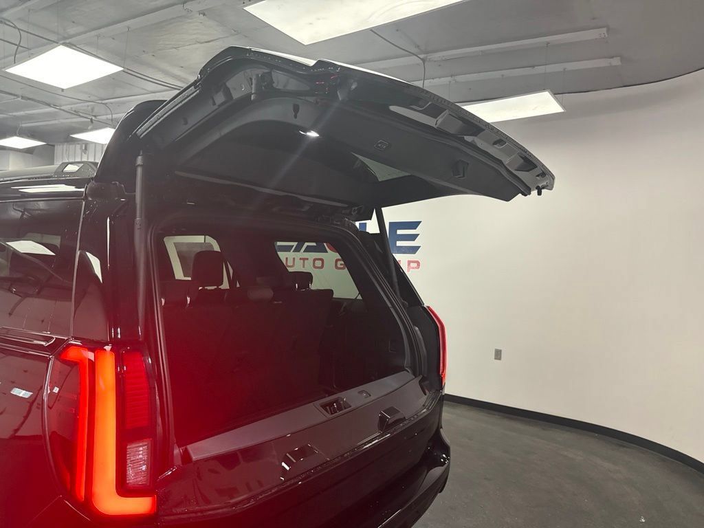 New 2027 Ford Expedition Tremor w/ Driver's Package AWD/4WD image 36