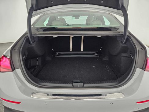 Used 2026 Mercedes-Benz E 350 Sedan image 14