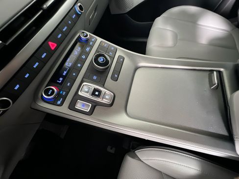 Used 2024 Hyundai Palisade SEL FWD image 25