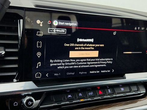 Used 2025 GMC Sierra 1500 Elevation image 19