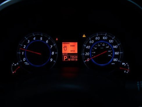 Used 2011 INFINITI FX35 Base w/ Premium Pkg image 17