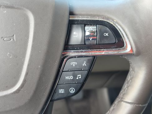 Used 2024 Lincoln Navigator L Reserve AWD/4WD image 13