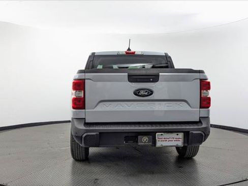 Used 2025 Ford Maverick XL w/ Equipment Group 102A AWD/4WD image 7