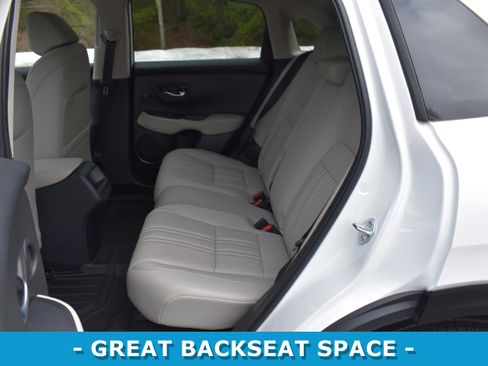 Used 2026 Honda HR-V EX-L image 9