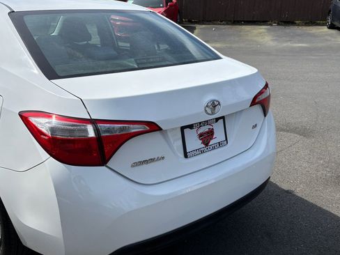 Used 2014 Toyota Corolla LE FWD image 6