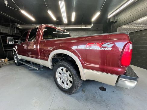 Used 2010 Ford F250 Lariat AWD/4WD image 6