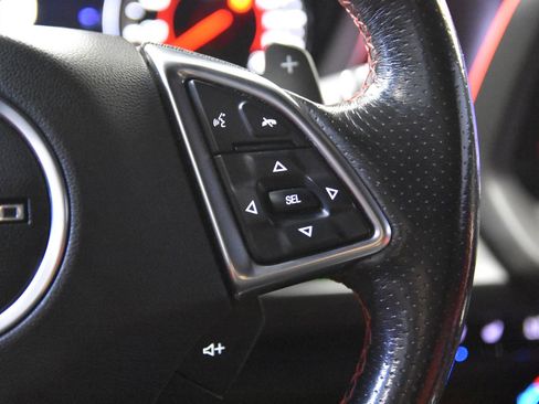 Used 2020 Chevrolet Camaro SS RWD image 20