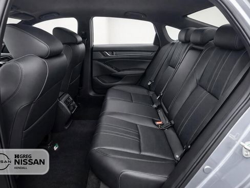 Used 2022 Honda Accord Sport Special Edition image 12