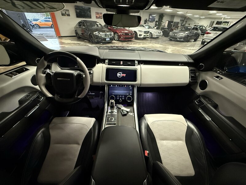 Used 2018 Land Rover Range Rover Sport SVR AWD/4WD image 21
