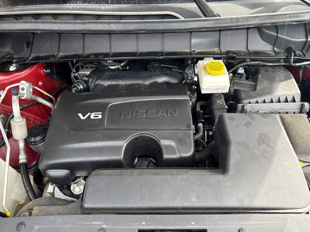 Used 2022 Nissan Pathfinder SL AWD/4WD image 10