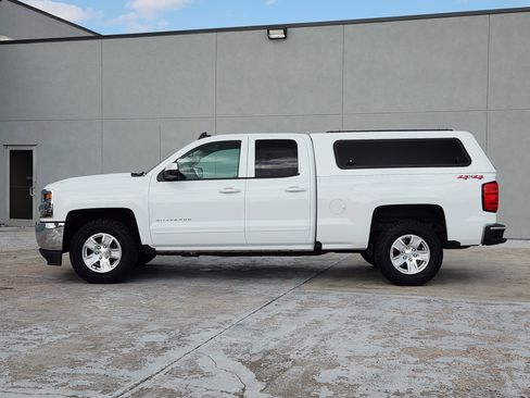 Used 2019 Chevrolet Silverado 1500 LT AWD/4WD image 4