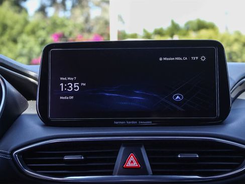 Used 2023 Hyundai Santa Fe Calligraphy image 16