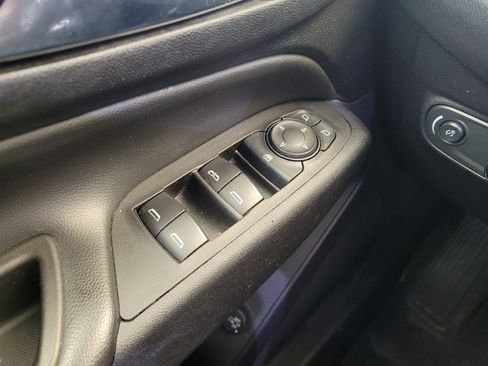 Used 2020 Chevrolet Equinox LT AWD/4WD image 27