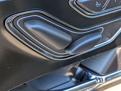 New 2026 Lincoln Corsair Reserve image 23