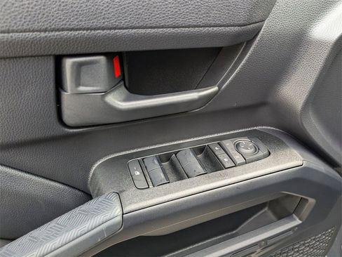 Used 2025 Toyota 4Runner SR5 image 18