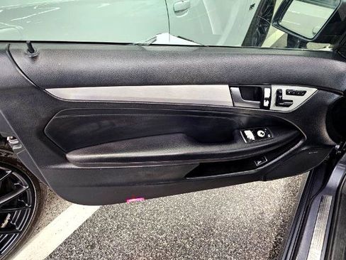 Used 2013 Mercedes-Benz C 250 Coupe image 21