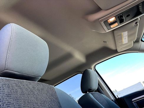 Used 2017 RAM 1500 Big Horn image 24