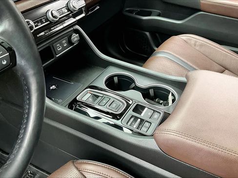 Certified 2023 Honda Pilot Elite image 17