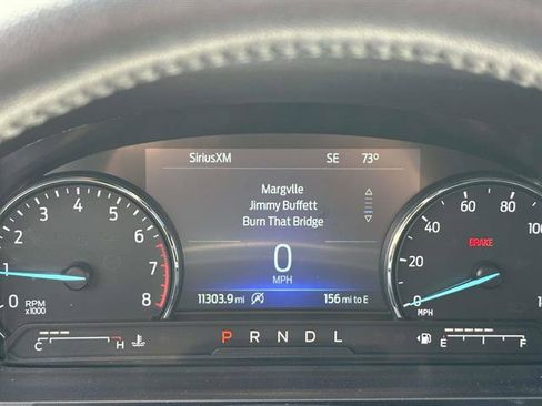 Used 2024 Ford Explorer XLT w/ Equipment Group 202A AWD/4WD image 17